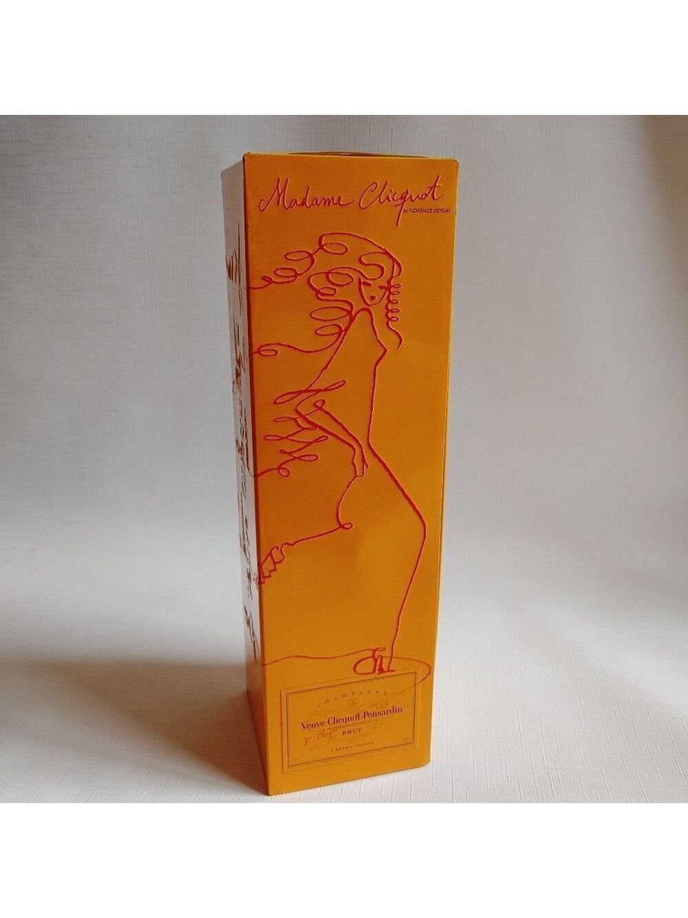 RARE Veuve Clicquot by Florence Deygas Metal Tin Madame Clicquot Lipstick Art